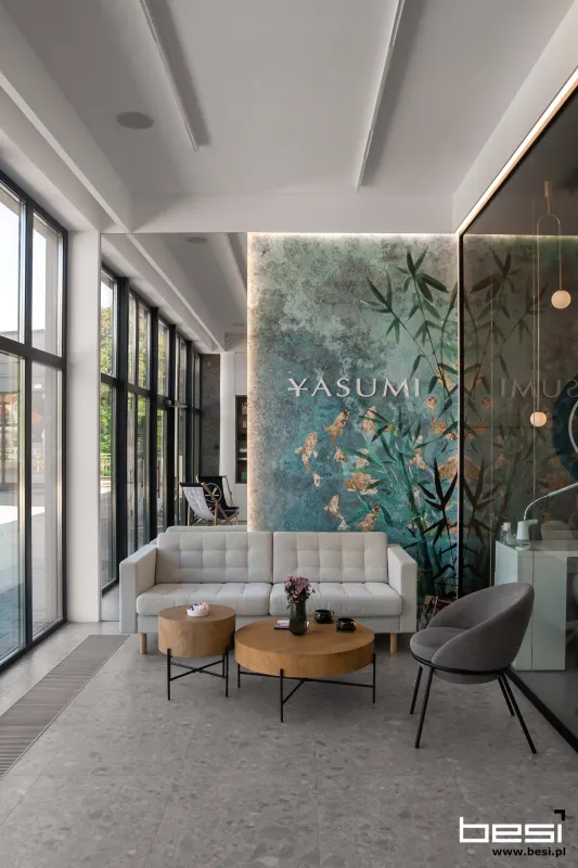 Gabinety w Zabrzu — YASUMI — Recepcja