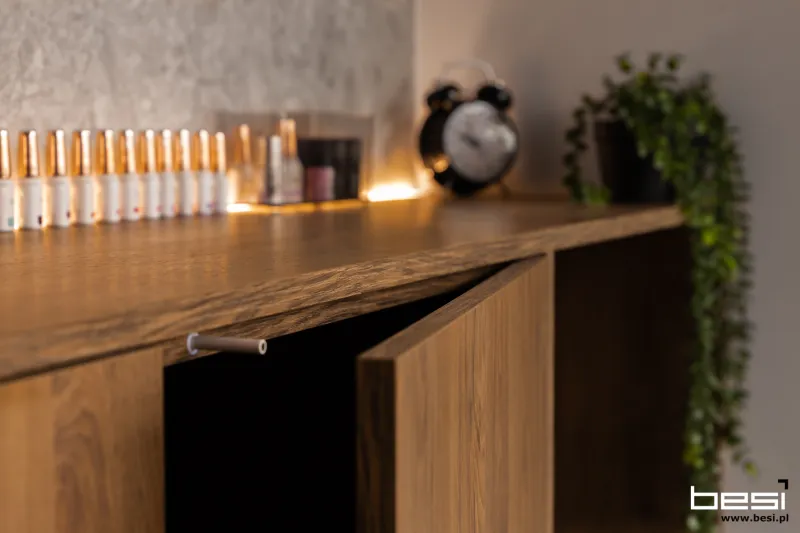 Gabinety w Zabrzu — YASUMI — Gabinet manicure