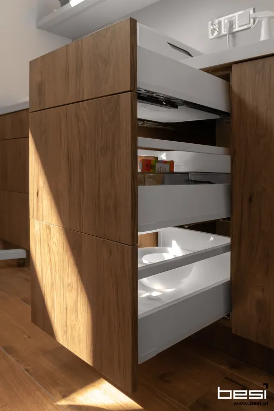 Gabinety w Zabrzu — YASUMI — Gabinety