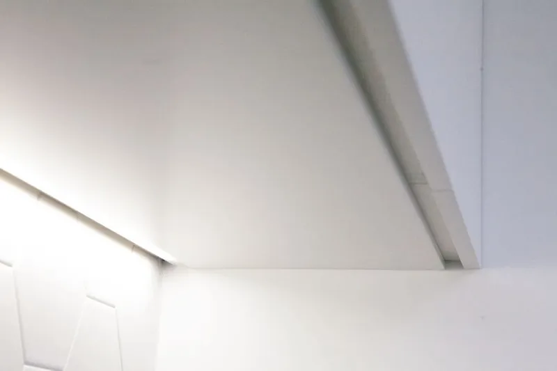 01 18
