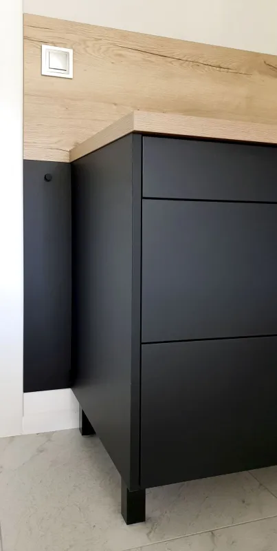 01 2