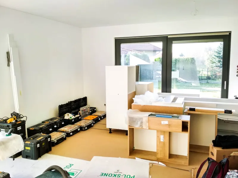 Kuchnia w Knurowie — z drewnianymi uchwytami — Proces realizacji