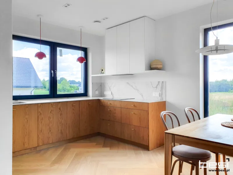 Kuchnia w Zbrosławicach — fornir dębu i Dekton — Kuchnia